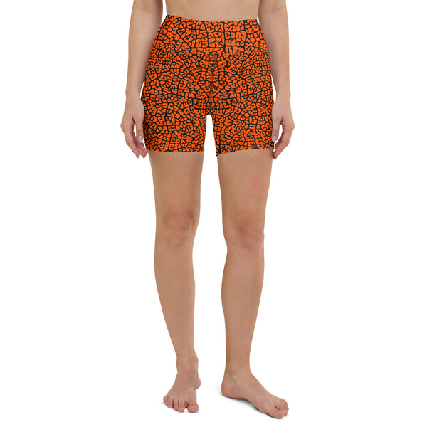 Dusky Crackle Pattern Yoga Shorts