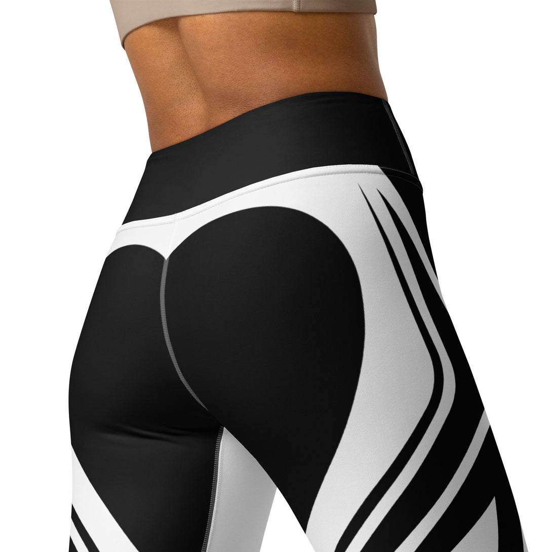 Heart Shaped Carve White Yoga Leggings