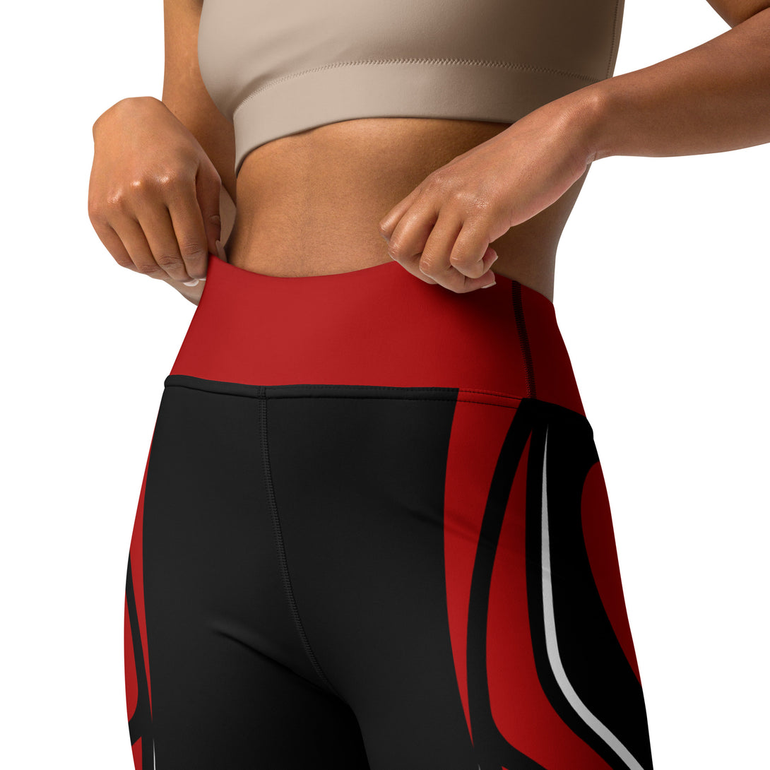 Heart Shaped Carve Black Yoga Leggings