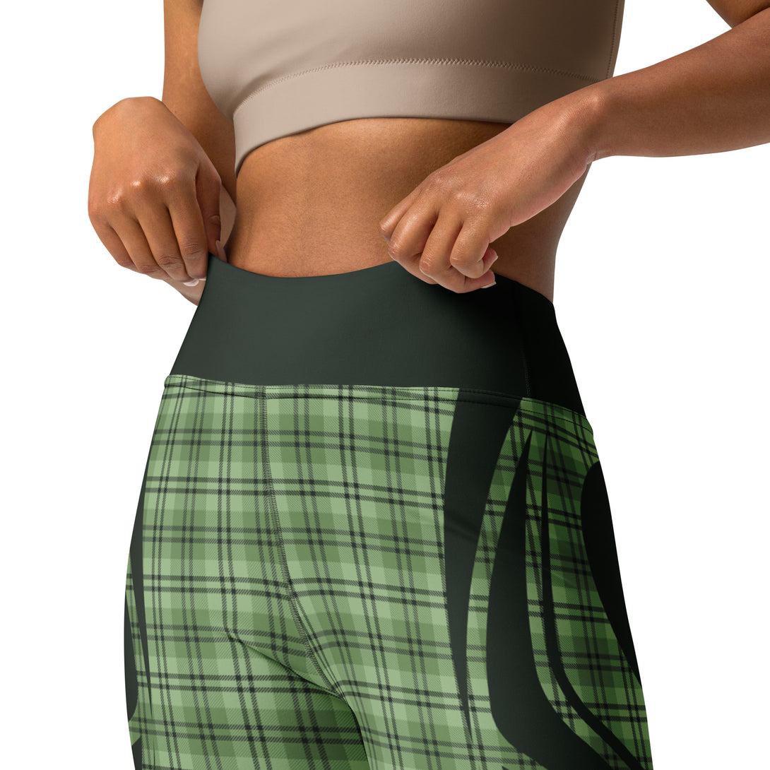 Heart Shaped Crave Plaid Yoga Leggings