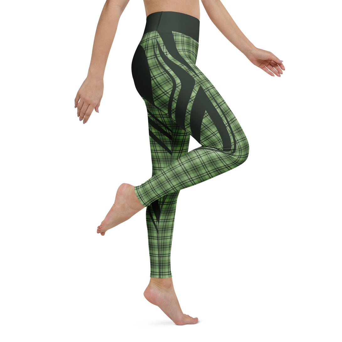 Heart Shaped Crave Plaid Yoga Leggings