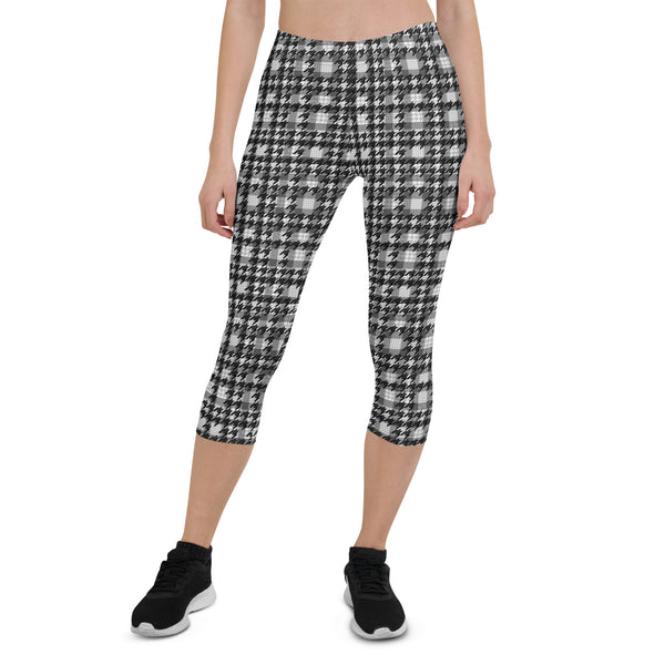 Houndstooth Harmony Capri Leggings